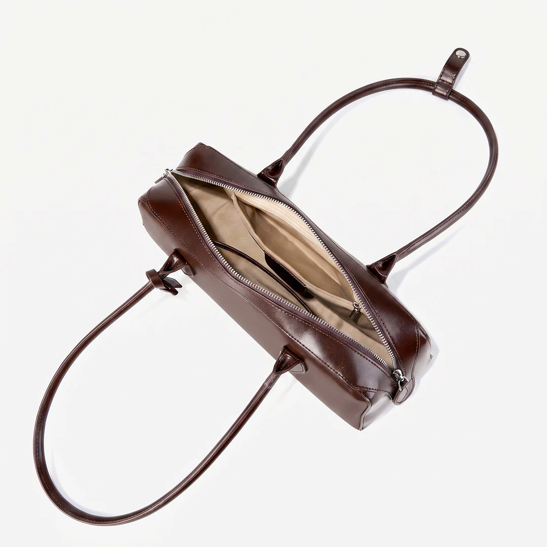Alessia Shoulder Bag - Image 8