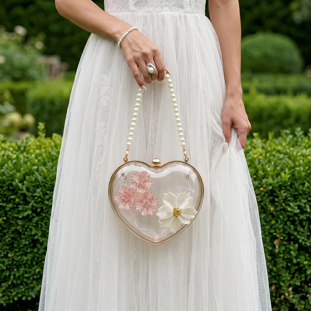 Amara Heart Floral Clutch - Image 3