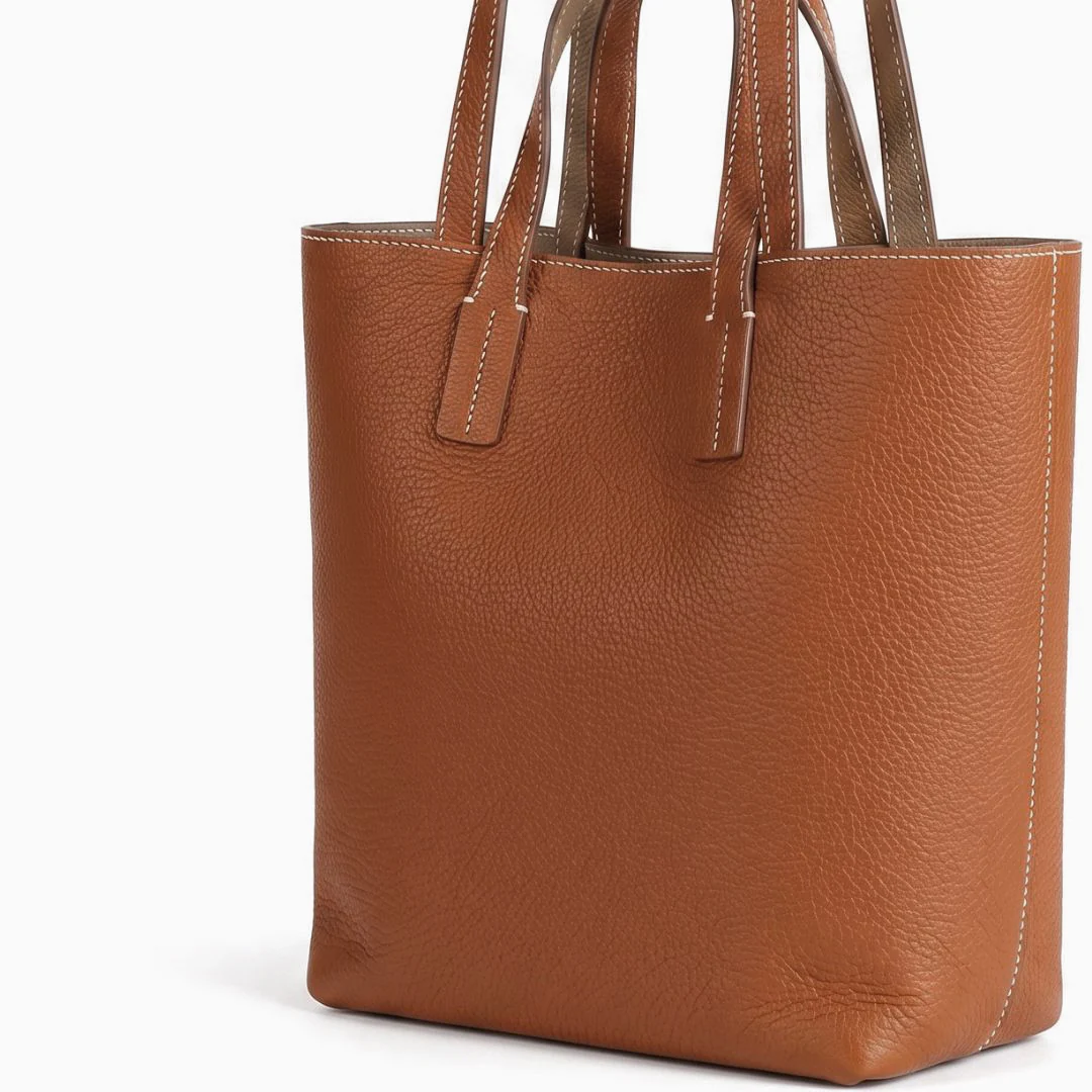 Audrey Contrast Bucket Tote - Image 7
