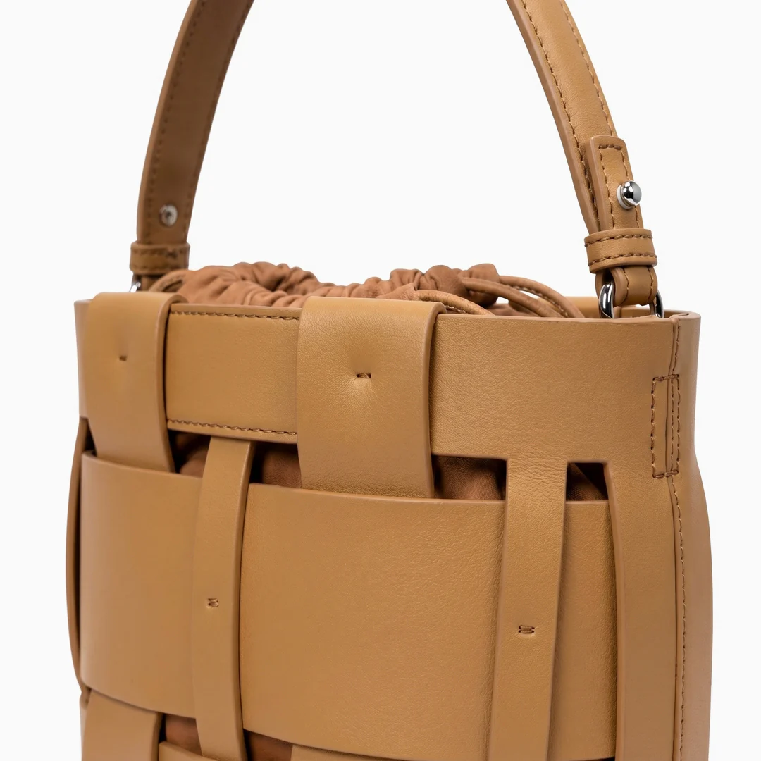 Bianca Woven Bucket Bag - Image 7