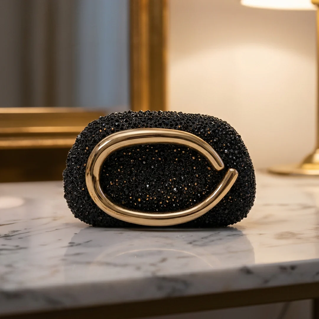 Evelisse Clutch Bag - Image 20