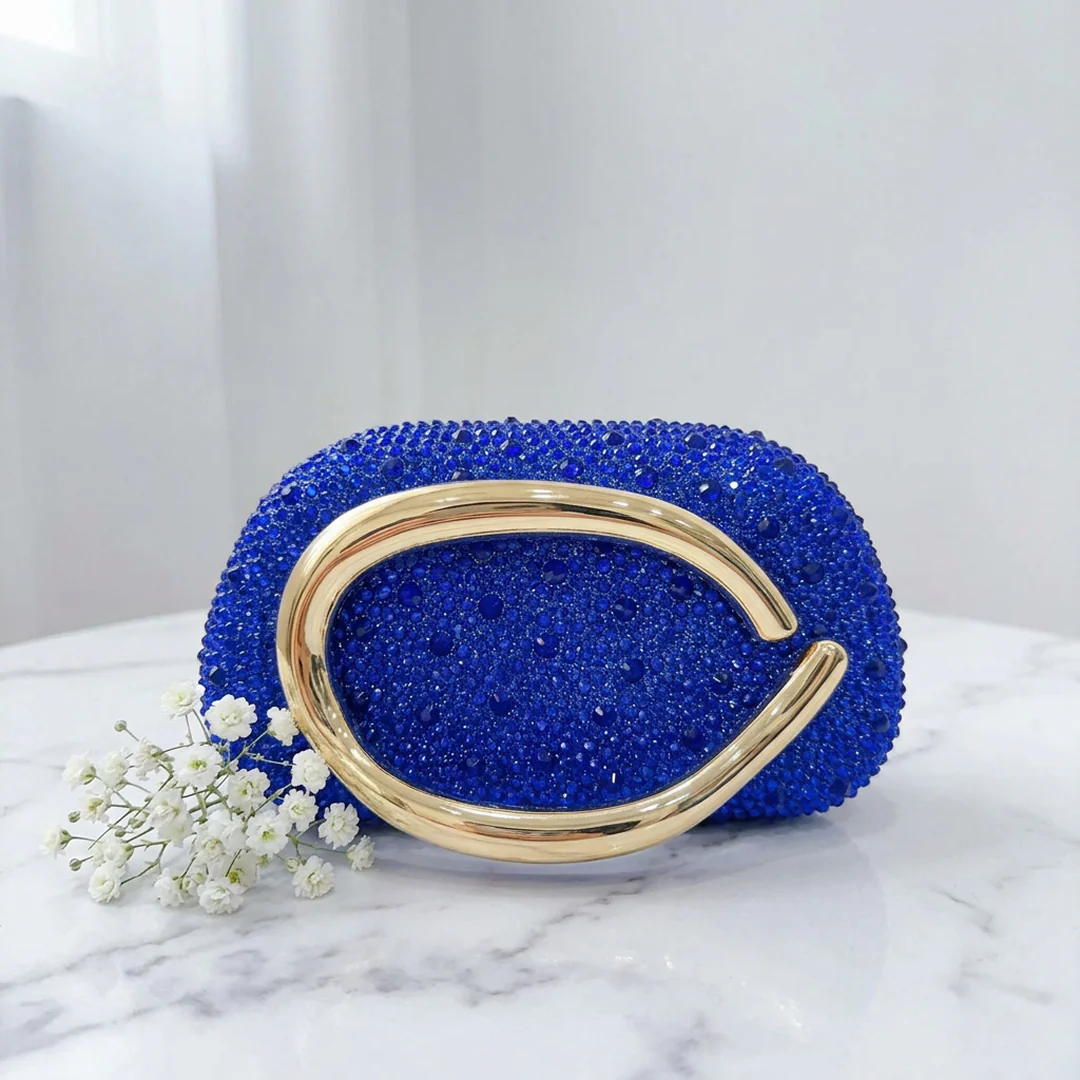 Evelisse Clutch Bag - Image 24