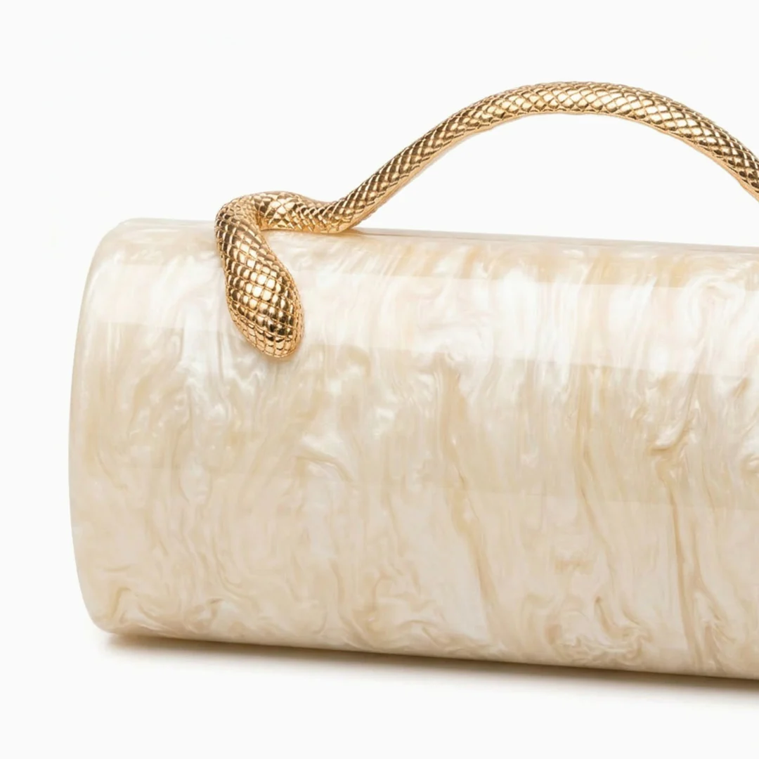 Maren Acrylic Clutch Bag - Image 18