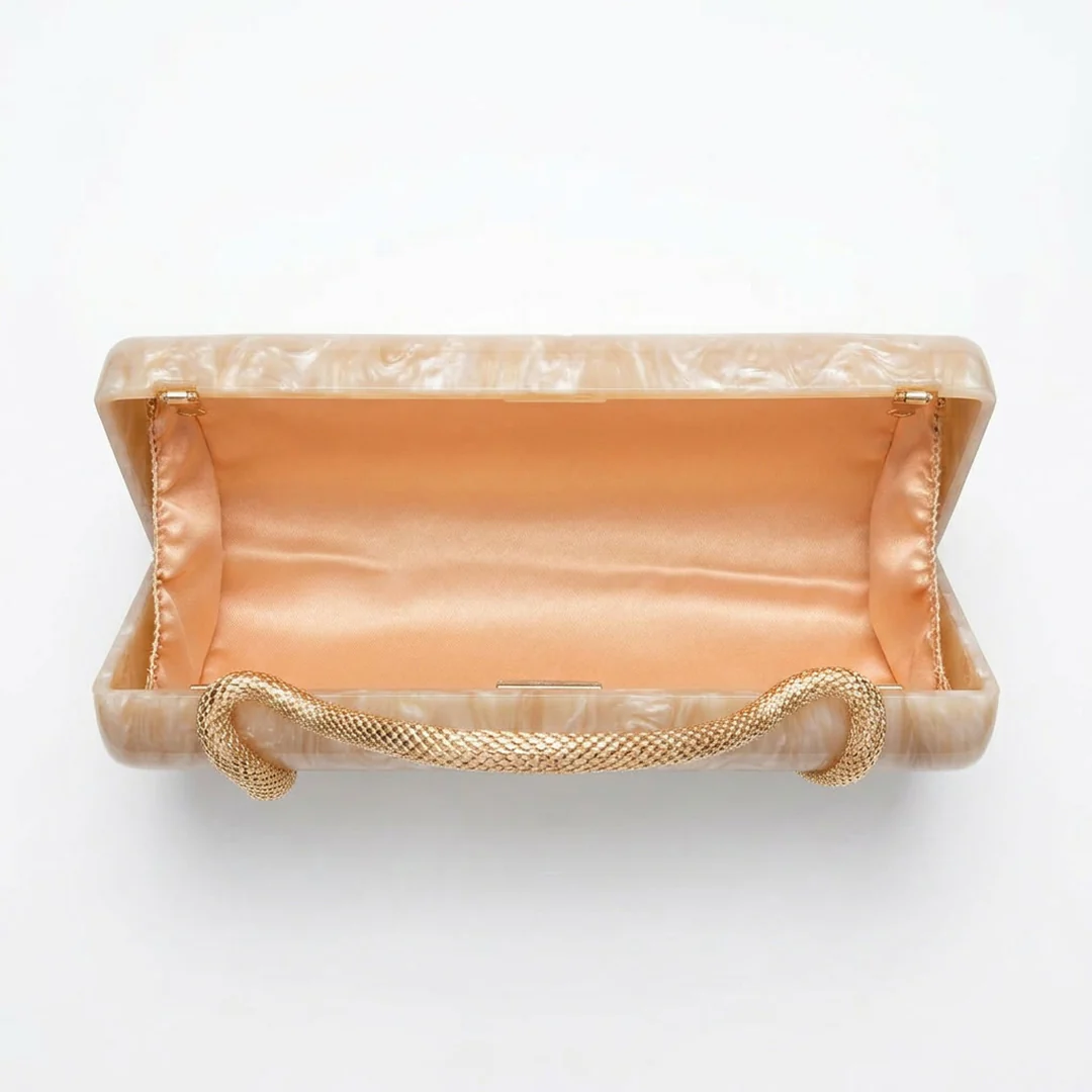 Maren Acrylic Clutch Bag - Image 22