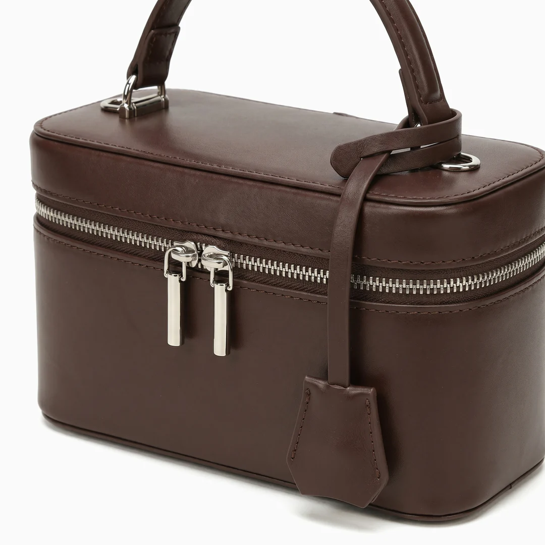 Nadia Zip Vanity Crossbody - Image 12