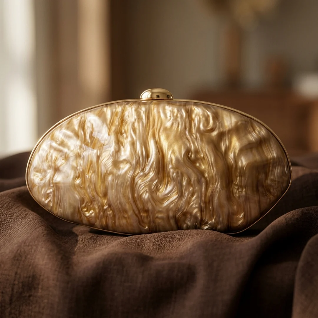 Pearl Oval Minaudière - Image 4