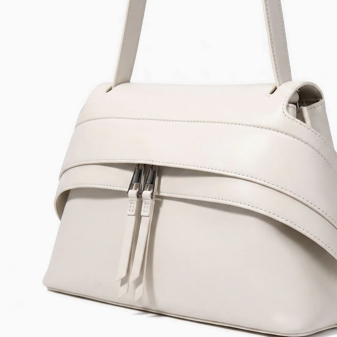 Petra Belted Shoulder Bag - Image 7