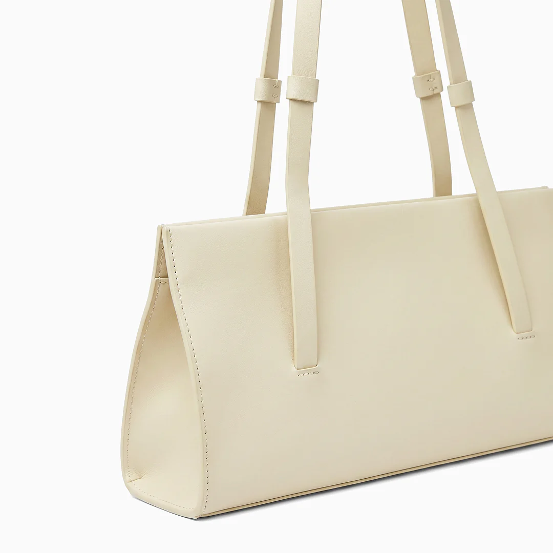 Reina Shoulder Bag - Image 7