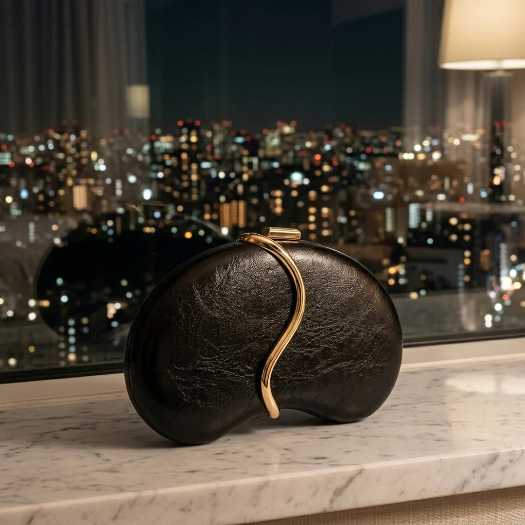 Solene Sculpted Clutch - Image 4